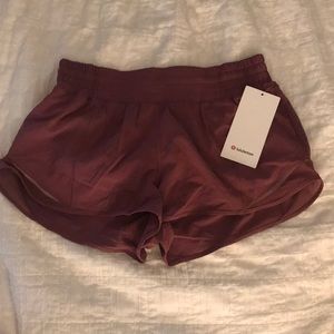 Lululemon Hotty Hot Short